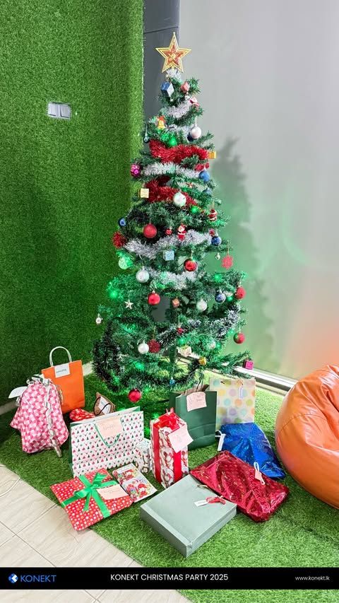 Christmas tree and festive decorations at the Konekt office in 2025
